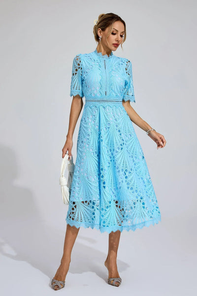 Vorelle Casual Flower Embroidery Short Sleeve Dress