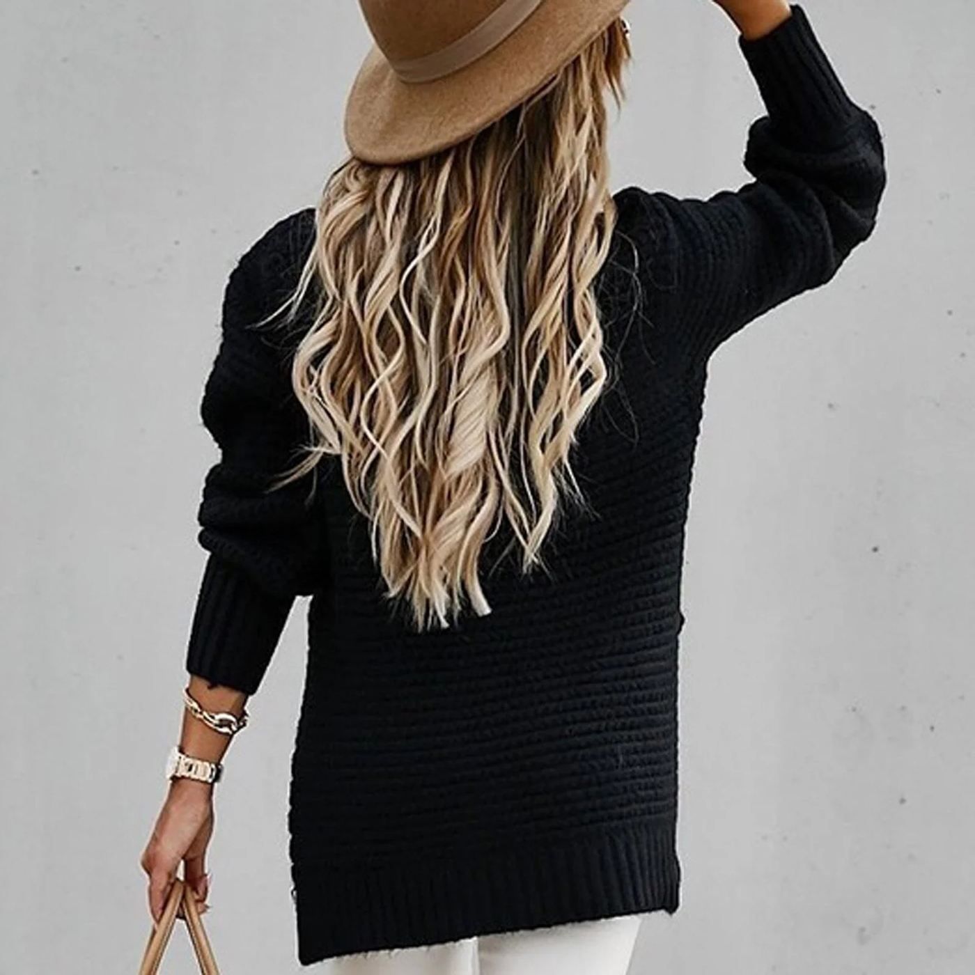 Elisora™ – Striped Turtleneck Knit Sweater